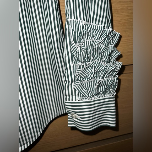 Alexa Chung Green and White Striped Ruffle Button-down Shirt 100% cotton US 2 - Picture 10 of 15